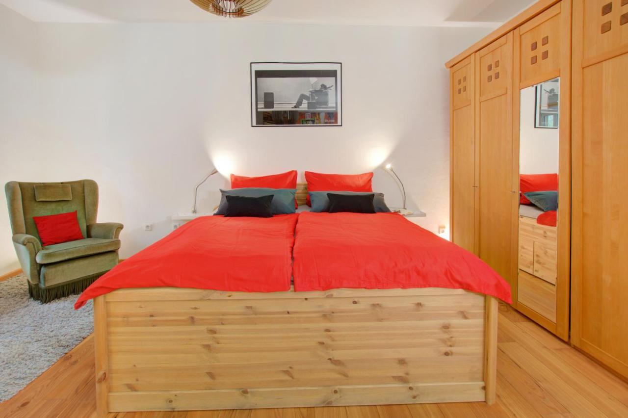Ferienwohnung Am Alten Rathaus Neustadt an der Weinstraße Exterior foto